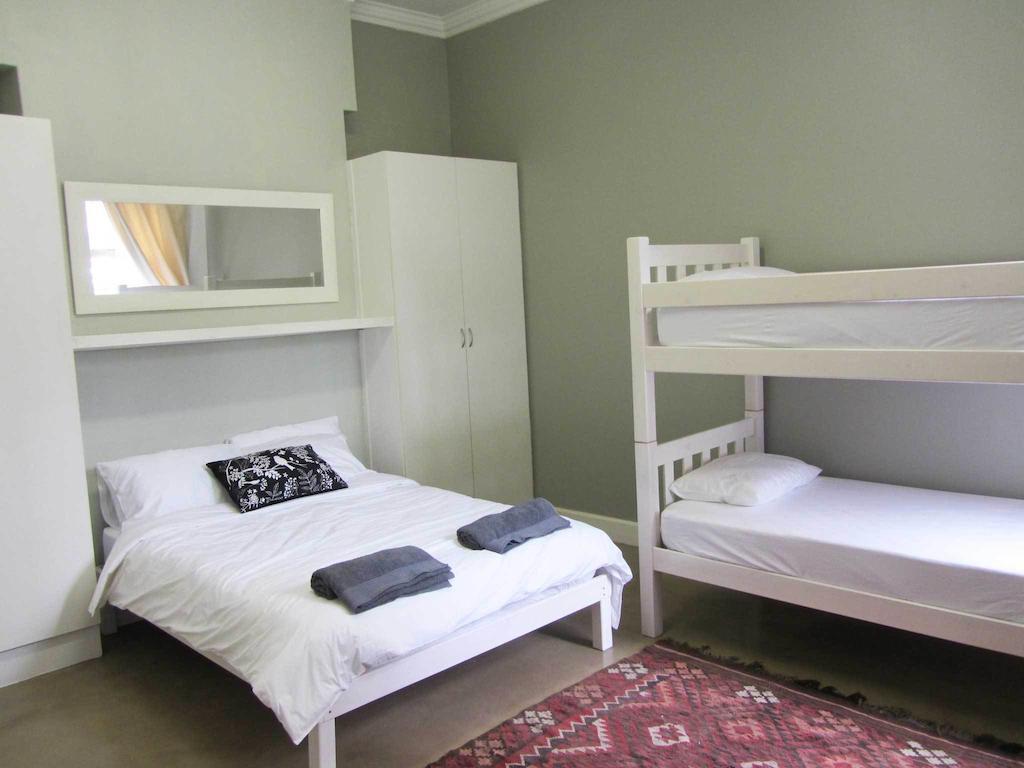 Observatory Backpackers Hostel Fokváros Szoba fotó